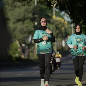 Race photo from VIBES AND STRENGTH CAMP ABR 2025
