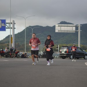 Race photo from KEDIRI HALF MARATHON 2026