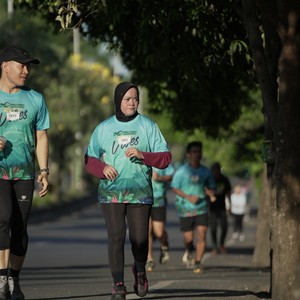 Race photo from VIBES AND STRENGTH CAMP ABR 2025