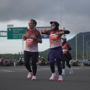 Race photo from KEDIRI HALF MARATHON 2026