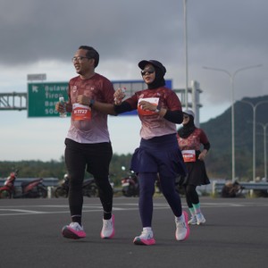 Race photo from KEDIRI HALF MARATHON 2026