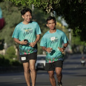 Race photo from VIBES AND STRENGTH CAMP ABR 2025