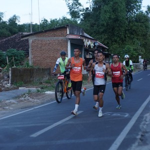 Race photo from KEDIRI HALF MARATHON 2026