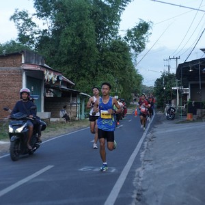 Race photo from KEDIRI HALF MARATHON 2026