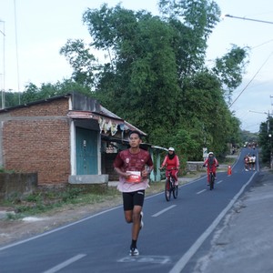 Race photo from KEDIRI HALF MARATHON 2026