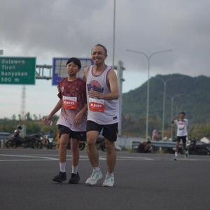 Race photo from KEDIRI HALF MARATHON 2026