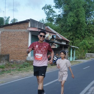 Race photo from KEDIRI HALF MARATHON 2026