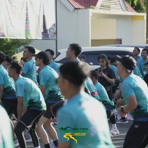 Race photo from VIBES AND STRENGTH CAMP ABR 2025