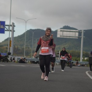 Race photo from KEDIRI HALF MARATHON 2026
