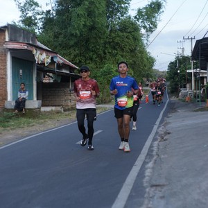 Race photo from KEDIRI HALF MARATHON 2026
