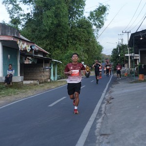 Race photo from KEDIRI HALF MARATHON 2026