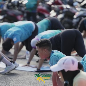 Race photo from VIBES AND STRENGTH CAMP ABR 2025
