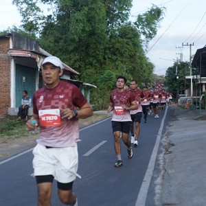 Race photo from KEDIRI HALF MARATHON 2026