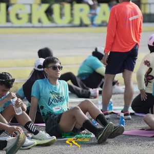Race photo from VIBES AND STRENGTH CAMP ABR 2025