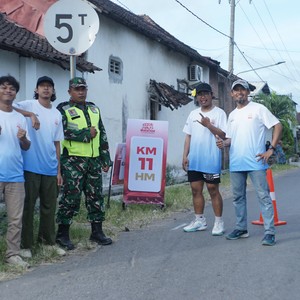 Race photo from KEDIRI HALF MARATHON 2026