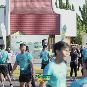 Race photo from VIBES AND STRENGTH CAMP ABR 2025