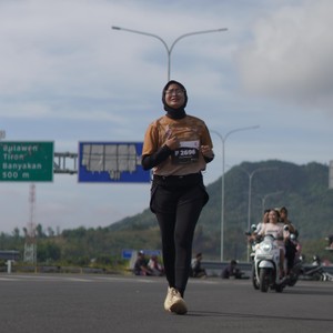 Race photo from KEDIRI HALF MARATHON 2026