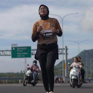 Race photo from KEDIRI HALF MARATHON 2026