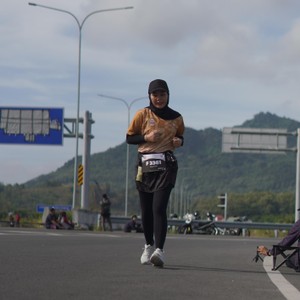 Race photo from KEDIRI HALF MARATHON 2026