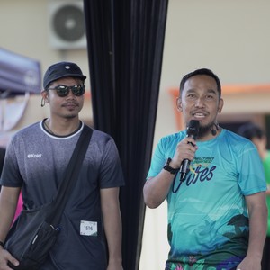 Race photo from VIBES AND STRENGTH CAMP ABR 2025