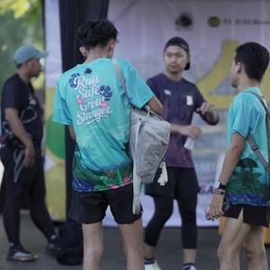 Race photo from VIBES AND STRENGTH CAMP ABR 2025