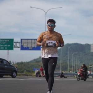 Race photo from KEDIRI HALF MARATHON 2026
