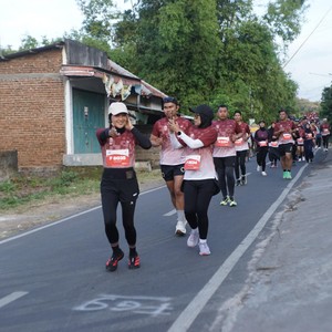 Race photo from KEDIRI HALF MARATHON 2026