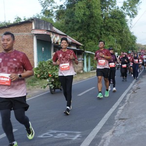 Race photo from KEDIRI HALF MARATHON 2026