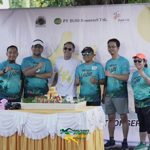 Race photo from VIBES AND STRENGTH CAMP ABR 2025