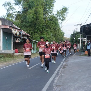 Race photo from KEDIRI HALF MARATHON 2026