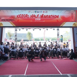 Race photo from KEDIRI HALF MARATHON 2026