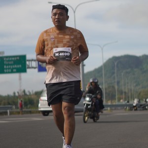 Race photo from KEDIRI HALF MARATHON 2026