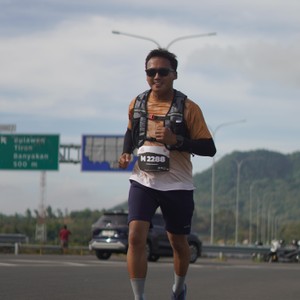 Race photo from KEDIRI HALF MARATHON 2026