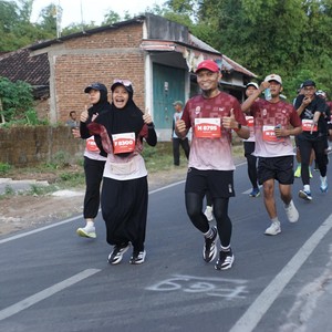 Race photo from KEDIRI HALF MARATHON 2026