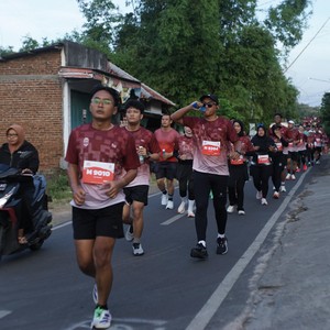 Race photo from KEDIRI HALF MARATHON 2026