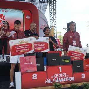 Race photo from KEDIRI HALF MARATHON 2026