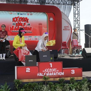 Race photo from KEDIRI HALF MARATHON 2026