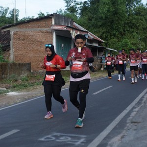 Race photo from KEDIRI HALF MARATHON 2026