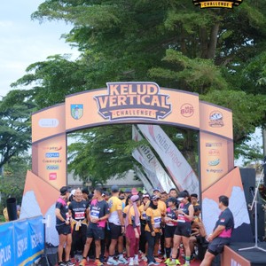 Race photo from KELUD VERTICAL CHALLENGE 2025