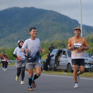 Race photo from KEDIRI HALF MARATHON 2026