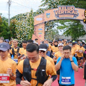 Race photo from KELUD VERTICAL CHALLENGE 2025