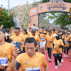 Race photo from KELUD VERTICAL CHALLENGE 2025