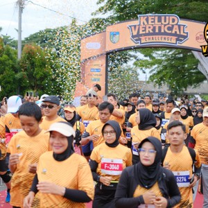Race photo from KELUD VERTICAL CHALLENGE 2025