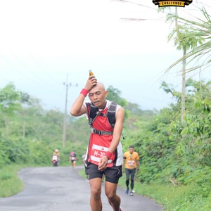 Race photo from KELUD VERTICAL CHALLENGE 2025