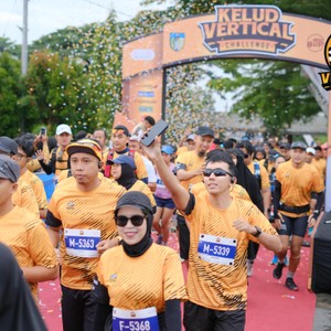 Race photo from KELUD VERTICAL CHALLENGE 2025
