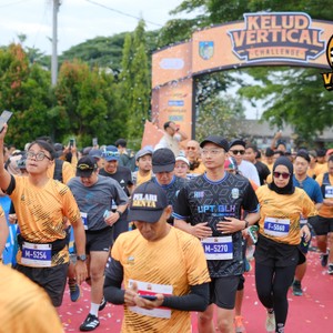 Race photo from KELUD VERTICAL CHALLENGE 2025