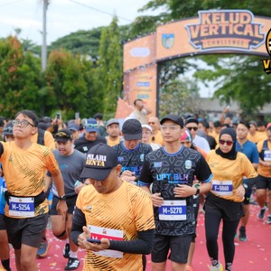 Race photo from KELUD VERTICAL CHALLENGE 2025