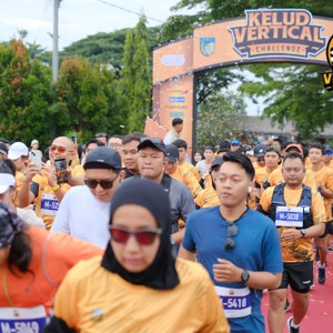 Race photo from KELUD VERTICAL CHALLENGE 2025