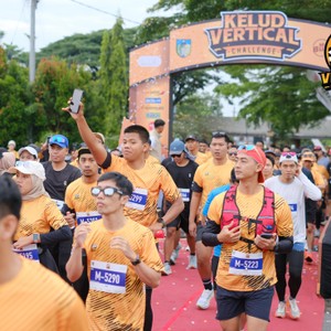 Race photo from KELUD VERTICAL CHALLENGE 2025