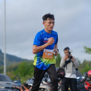 Race photo from KEDIRI HALF MARATHON 2026